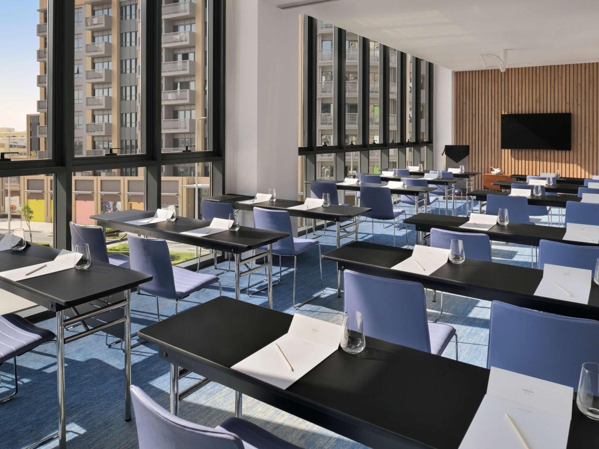 Mercure Dubai Deira Exterior foto